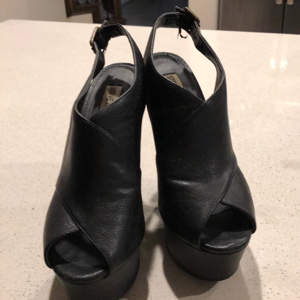 Steve Madden wedges